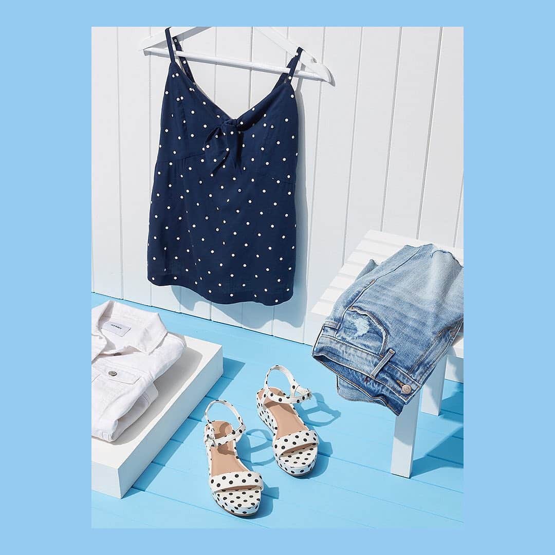 Old Navyさんのインスタグラム写真 - (Old NavyInstagram)「dots & stripes are totally the new stars & stripes (but we've got the ⭐s covered too) . #oldnavytyle #outfitideas」6月27日 1時17分 - oldnavy