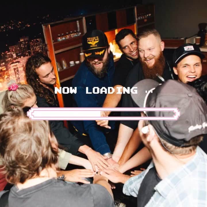 ユナイテッドのインスタグラム：「Downloading for tonight, Detroit. See you soon ✌️」