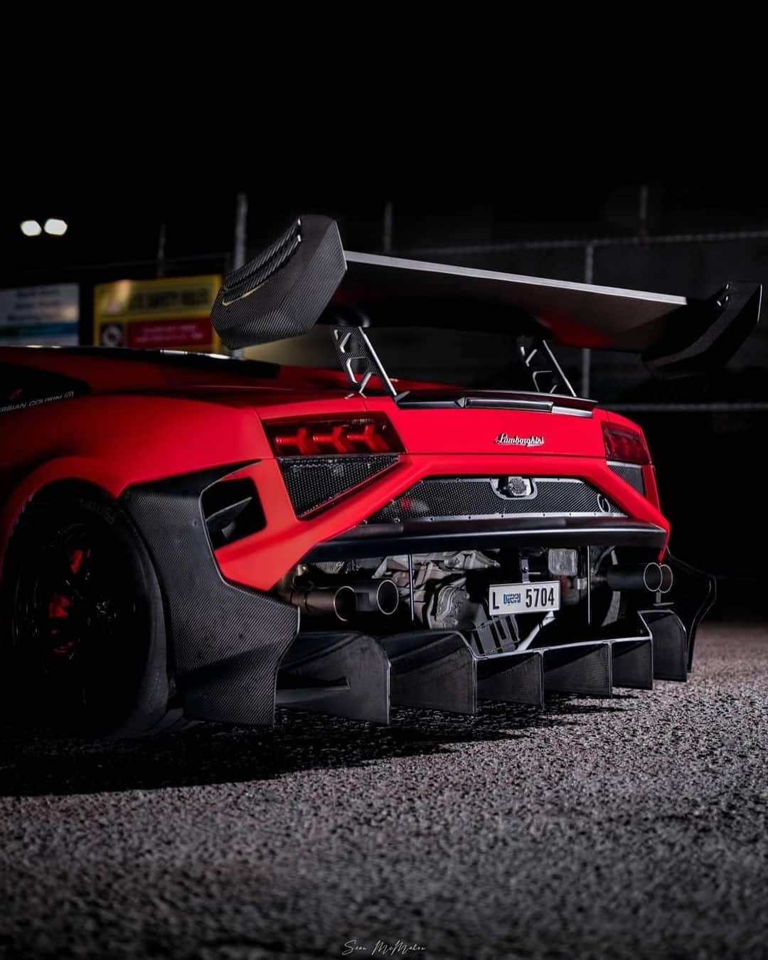 CarsWithoutLimitsさんのインスタグラム写真 - (CarsWithoutLimitsInstagram)「One insane Gallardo Super Trofeo Stradale  Photo @seanmcmahonmedia  Owner @stigspersiancousin  #carswithoutlimits #toronto #gallardo #supertrofeostradale」6月27日 7時16分 - carswithoutlimits