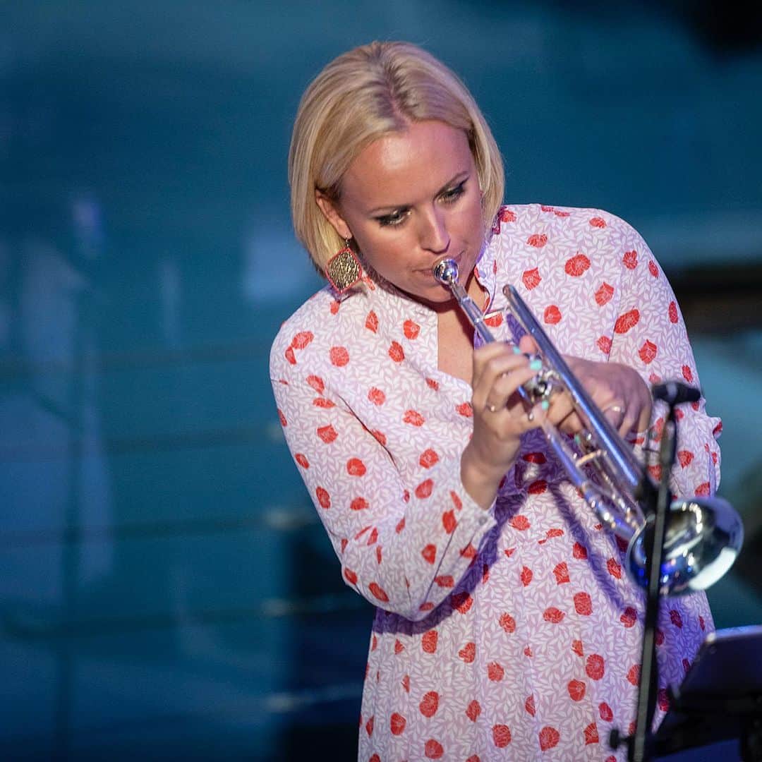 ティーネ・ティング・ヘルセットのインスタグラム：「Last night at #hødnebø ! @risorung @risorkammermusikkfest #risorwinds (📸 @livovland )」