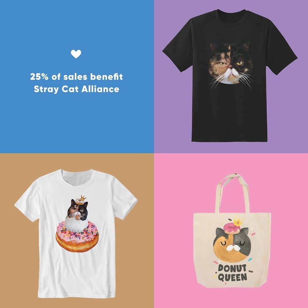 Pudgeのインスタグラム：「Some of the fresh Pudge merch you can find at her booth this weekend at @catconworldwide 💕 The kind people at @straycatalliance will be working at the Pudge / @cats_of_instagram booth all weekend long. Both Pudge and COI will be donating 25% of profits to Stray Cat Alliance. Stop by and say hi!」