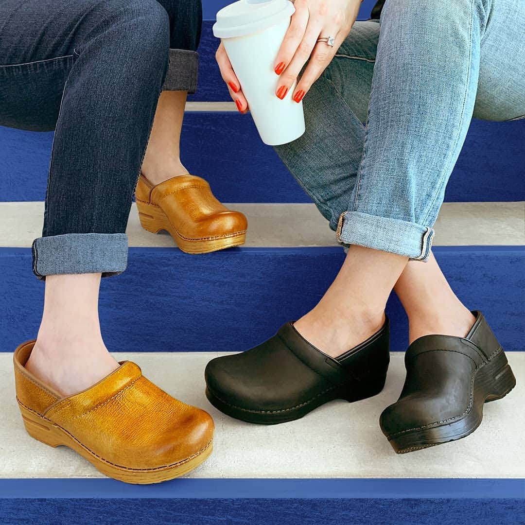 ダンスコのインスタグラム：「Swipe over to see what Honey Professional clog wearers are saying.」