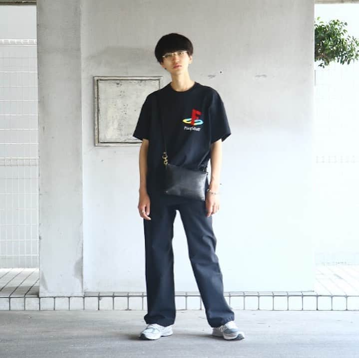 ARK STATESさんのインスタグラム写真 - (ARK STATESInstagram)「styling  BRAND：F-LAGSTUF-F NAME："FS" TEE PRICE：¥5,800+tax  新入荷致しました、こちらのTシャツ、 在庫残り僅かとなっております。  #flagstuff#フラグスタッフ #arknets#arkstates #arkvintage  #fashion #ファッション #springsummer #springsummer19 #auralee #slow #newbalance #adsr #laver」6月27日 8時57分 - arkstates