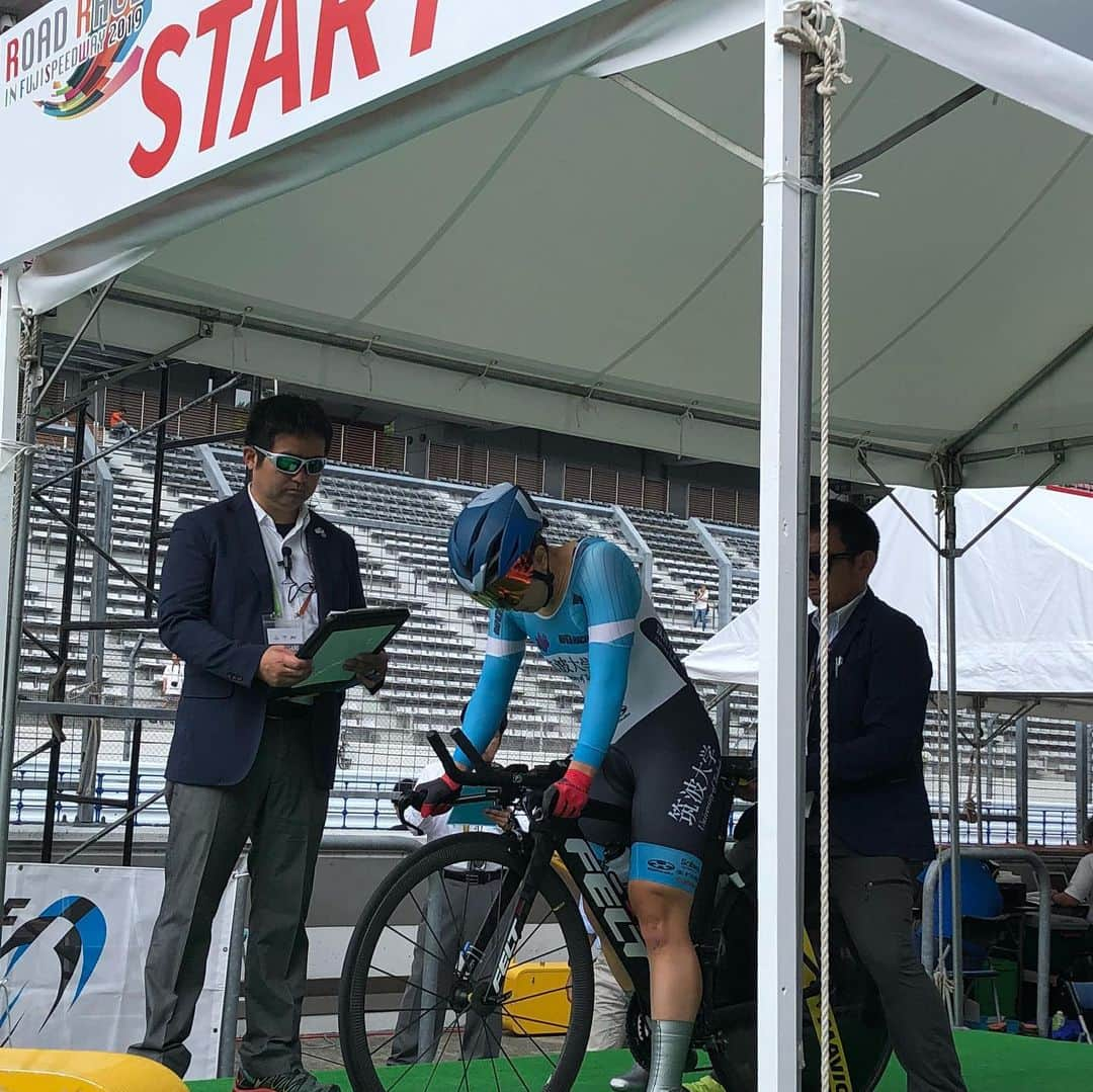 梶原悠未さんのインスタグラム写真 - (梶原悠未Instagram)「🚴‍♀️🗻 2019 全日本選手権 個人タイムトライアル🗻 女子U23  優勝🥇しました🌟 . HiBikeの中村さん、母をはじめ、日頃よりサポート、応援してくださる皆様、ありがとうございました。 . 明後日の個人ロードレースも頑張ります！ . #ソルテラグループ #FELT #maviccycling  #BIORACER #OGKkabuto #CRAFT #CWXワコール #JUCOLA」6月27日 15時26分 - yumi_kajihara