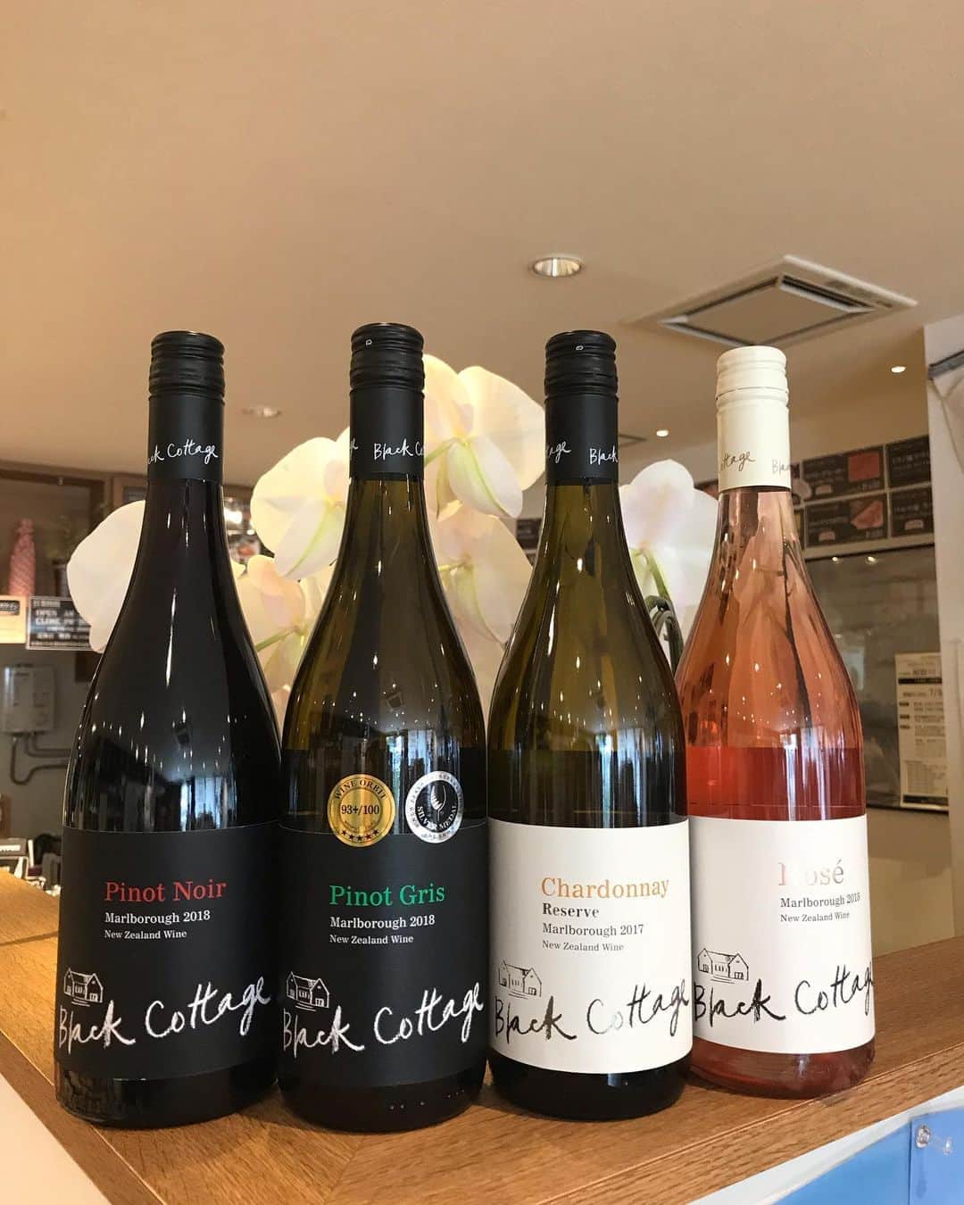 鈴木酒販神田店 〈日本酒とワインの専門店〉のグルメインスタ