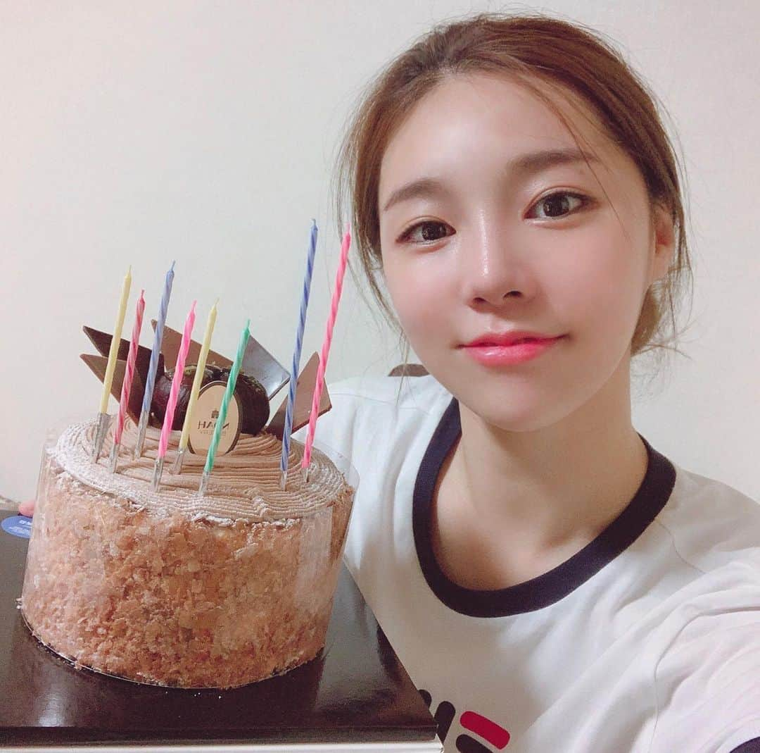 ソヨンさんのインスタグラム写真 - (ソヨンInstagram)「🎂2019.06.27🎂 #HAPPY_LEESEOYOUNG_DAY ❤️」6月27日 12時00分 - hv_seo0