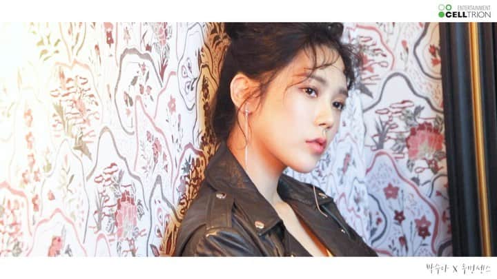 リジ のインスタグラム：「우먼센스 메이킹 보고가세용 춍춍🐰💕」