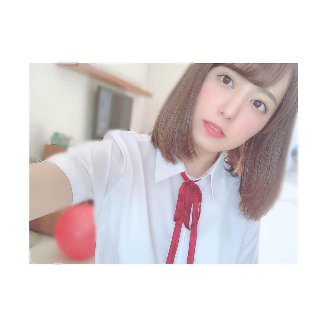 前田美里のインスタグラム：「やっぱり制服が好きだー！！！ . 7thDVD【天使のトキメキ】👙 7月20日発売です。！ . ご予約はこちら↓ amazon amzn.to/2JgwYsP DMM bit.ly/31SpkwY 東京Lily u0u0.net/YgTs . #グラビア #制服 #7th #DVD #天使のトキメキ #制服女子 #23歳 #gravureidol #gravure #costume #japanesegirl #instaphoto #photo #instagood #followme」
