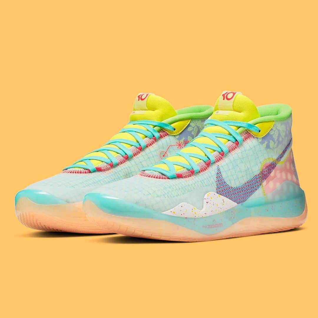 Sneaker Newsさんのインスタグラム写真 - (Sneaker NewsInstagram)「The Nike KD 12 EYBL is dropping in July! Best one yet? For a closer look, tap the link in our bio.」6月28日 0時27分 - sneakernews