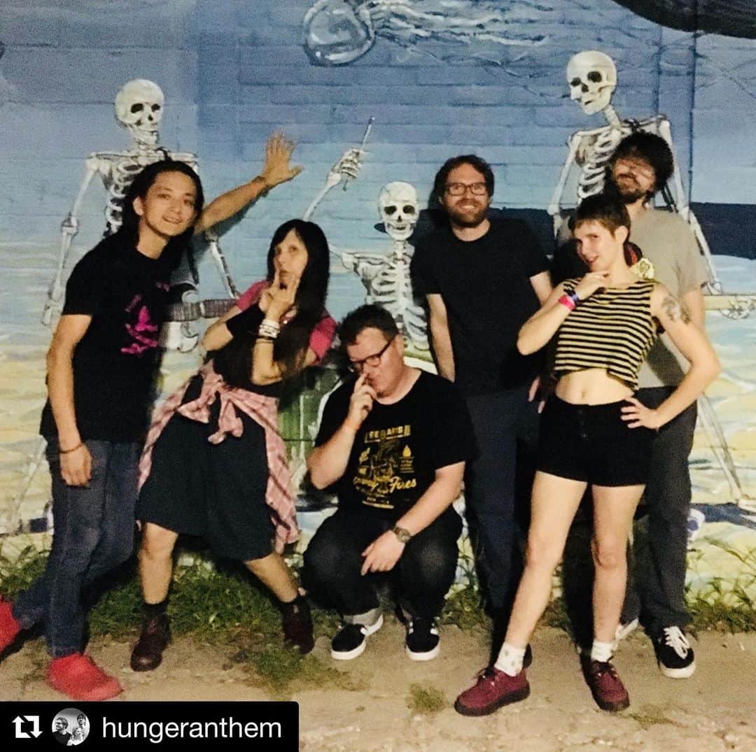 PINKY DOODLE POODLEさんのインスタグラム写真 - (PINKY DOODLE POODLEInstagram)「It was so fun night in Charlotte!! Hunger Anthem have a gig at Slim’s in Raleigh tonight! Yes, PDP did gig there 2 days ago! :D Tonight, Thursday, PDP have a gig at Reggie’s 42nd Street Tavern in Wilmington, NC! That’s our first time visit!! Yea! Come on!! . Upcoming PDP gigs :  THU 6/27 Wilmington, NC @ Reggie’s 42nd Street Tavern SAT 6/29 Winston Salem, NC @ Monstarcade THU 7/4 Franklin, NC @ Altered Frequencies FRI 7/5 Nashville, TN @ The Cobra WED 7/10 Dallas, TX @ Three Links THU 7/11 Austin, TX @ Empire Control Room SAT 7/13 Ruston, LA @ Sundown Tavern  #Repost @hungeranthem ・・・ Charlotte was a blast! See you tonight, Thursday, in Raleigh at Slim’s! @pinkydoodlepoodle  @snugharbornc  #hungeranthem  #indierock  #athensmusic  #ncpunk #pinkydoodlepoodle  #pdp  #ustour2019  #highenergyrocknroll  #livemusic #rockmusic #rock #rockband  #japanese #japaneserockband #ustour #livetour  #tourlife #musicianlife #musician #gibsonguitars #gibsonbass #gibson #eb3 #lespaul #marshallamps #vintage #femalebassist #femalevocalist」6月28日 0時21分 - pinkydoodlepoodle