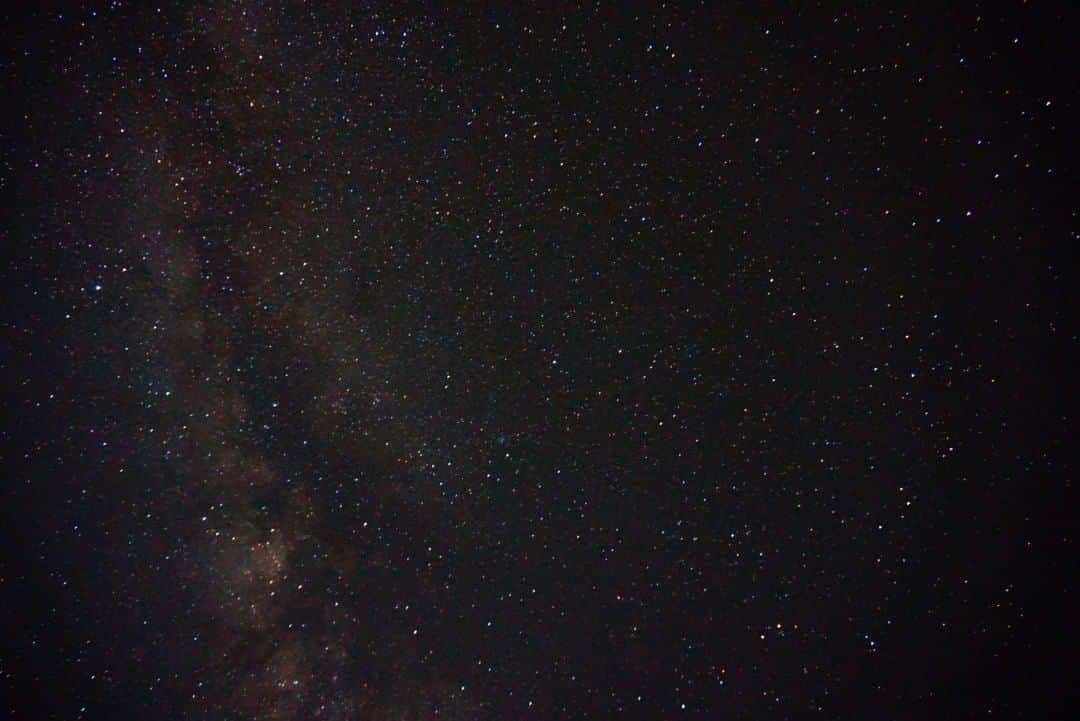 グランヴィリオリゾート石垣島のインスタグラム：「. ✿GRANDVRIO RESORT ISHIGAKIJIMA VILLAGARDEN✿  こんにちは！  石垣島はあいにく本日雨模様です…。 写真はスターダストテラスから激写した夜空です。  石垣島では夜空にたくさんの星々をみることができます。 ぜひ幻想的な夜を石垣島でお過ごしください!  #沖縄 #okinawa #石垣島 #ishigaki #グランヴィリオリゾート石垣島ヴィラガーデン #グランヴィリオホテル #グランヴィリオリゾート石垣島 #スターダストテラス #夜 #夜空 #星 #star #night #空 #sky #旅 #travel」