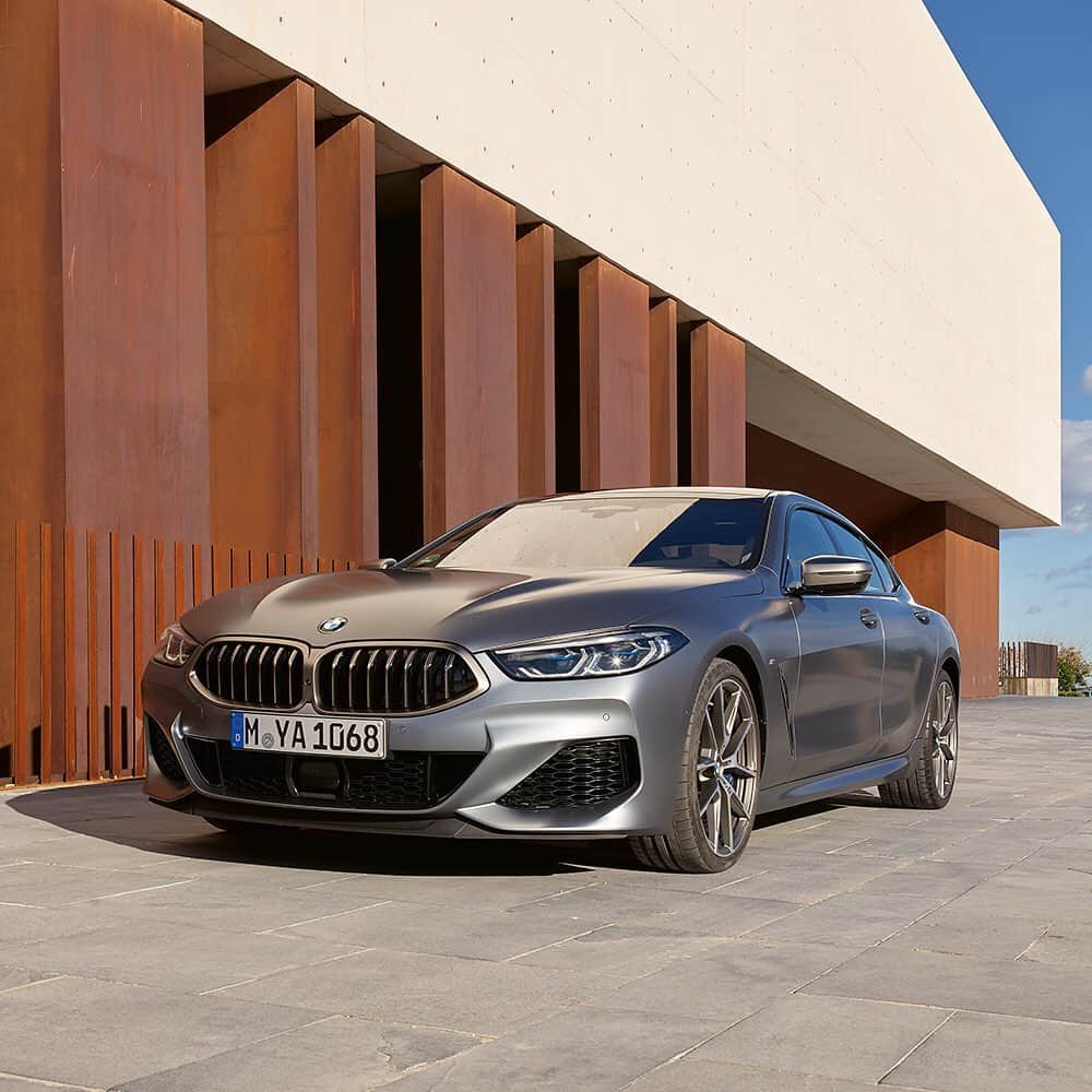 のインスタグラム：「. “THE 8” . 圧倒的ダイナミズムと至高のラグジュアリー、4ドア・スポーツカー、ニューBMW 8シリーズ グラン クーペが、この秋に誕生。 . デビューに先駆け、ニューBMW 8シリーズ グラン クーペの特別先行予約いただける、「BMW プレオーダー」を受付けております。 . 詳しくは、@bmwjapan アカウントトップのURLをタップして、BMW公式サイトから。 . #THE8 . #BMW #駆けぬける歓び #BMWJapan #BMWWorld #BMWPost #BMWgram #BMWlovers #BMWlife #BMWlove #BMWforlife #BMWcar」