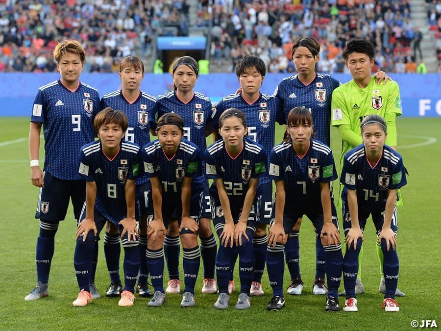 日本サッカー協会さんのインスタグラム写真 - (日本サッカー協会Instagram)「📸MATCH PHOTO 日本時間6/26(火)4時、FIFA女子ワールドカップ ラウンド16で、#なでしこジャパン はオランダと対戦。ベスト8進出をかけ、負けたら終わりの一発勝負に臨みました！ ・ FIFA女子ワールドカップフランス2019 📅6/26 日本時間4:00キックオフ 📍Roazhon Park #なでしこジャパン 🇯🇵 1-2🇳🇱オランダ ・ ✍️JFA.jpでは、活動レポートを掲載中！ ・ ＜FIFA女子ワールドカップフランス2019＞ なでしこジャパン🇯🇵試合日程  6/10 25:00｜0-0アルゼンチン🇦🇷 6/14 22:00｜2-1 スコットランド🏴󠁧󠁢󠁳󠁣󠁴󠁿 6/20 04:00｜0-2イングランド🏴󠁧󠁢󠁥󠁮󠁧󠁿 6/26 04:00｜1-2オランダ🇳🇱 📺フジテレビ系列、NHK BS、J SPORTSで生中継！ ・ #nadeshiko #世界のなでしこ #なでしこジャパン#FIFAWWC」6月27日 17時05分 - japanfootballassociation