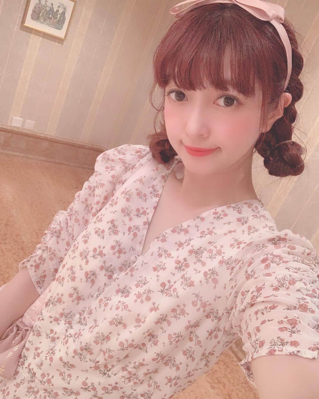 青木美沙子さんのインスタグラム写真 - (青木美沙子Instagram)「メゾンドフルールさんのロングワンピースかわいい👗 夏に楽ちん着やすい❣️袖のパフスリーブがかわいい❤️ #メゾンドフルール」6月27日 17時16分 - misakoaoki