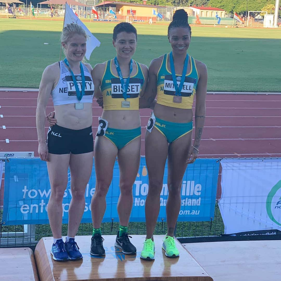 アンジェラ・ペティさんのインスタグラム写真 - (アンジェラ・ペティInstagram)「Oceania Champs Silver 🥈 .  Happy with 2nd in the 800m at the Oceania Champs today especially after a bit of an off domestic season! .  Thanks to everyone who continues to support me on this journey! Amazing running by @catrionabisset for the win and @morganmitch for 3rd! .  Super inspired by amazing performances from the Kiwis over this week, all the best for those on tomorrow, last day of comp! 🏃💪 #thankyouJesus #800m #oceaniachamps #teamnewzealand」6月27日 18時11分 - angie_run800m