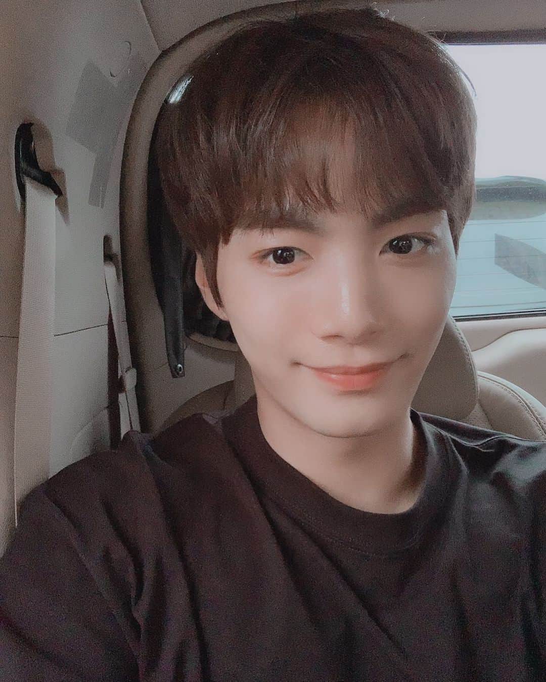 JR のインスタグラム：「즐겁게 다녀올게요~🐢」