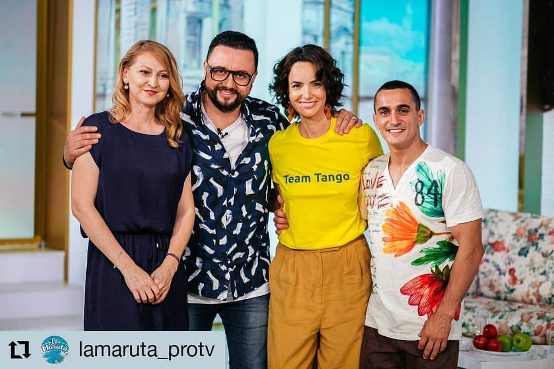 マリアン・ドラグレスクさんのインスタグラム写真 - (マリアン・ドラグレスクInstagram)「#Repost @lamaruta_protv Înoată pentru un scop nobil și o fac cu toată inima. Vorbim despre un proiect impresionant în care s-au implicat @vthebaker, campionul @mariandragulescu și colegii noștri de la știri, Liliana Curea și Cosmin Stan. Cei patru fac parte din două echipe numite "Team Tango" și "Pro Megicienii", care înotă pentru Swimathon pentru a strânge o sumă de bani pentru două cauze, iar o donație de minim 10 lei poate asigura unui copil cu o situatie nefavorabilă o masă copioasă. Noi îi susținem pentru proiectul în care s-au implicat și le urăm multă baftă în continuare! 🏊‍♂️ #LaMaruta」6月27日 18時30分 - mariandragulescu