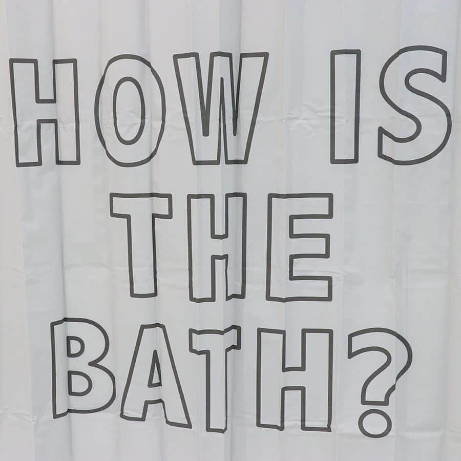 3COINSさんのインスタグラム写真 - (3COINSInstagram)「❋HOW IS THE BATH？❋﻿ ﻿ ◆シャワーカーテン﻿ 各￥300+TAX﻿ ※お取り扱いのない店舗もございます。﻿ お問い合わせは各店舗までお願い致します。﻿ ﻿ ﻿ ありそうでなかったシンプルデザインのシャワーカーテン！﻿ ﻿ あんまり洗ったりするものでもないので、﻿ 汚れなどが気になるアイテムですよね…。﻿ プチプラだから汚れが気になったら気軽に交換出来ちゃう！﻿ 洗い替え用にもオススメですよ♪︎﻿ ﻿ #3COINS #スリーコインズ #スリコ #お風呂 #バスグッズ #シンプル #シャワーカーテン #モノトーン #モノトーンインテリア  #バスタイム #プチプラ」6月27日 18時26分 - 3coins_official