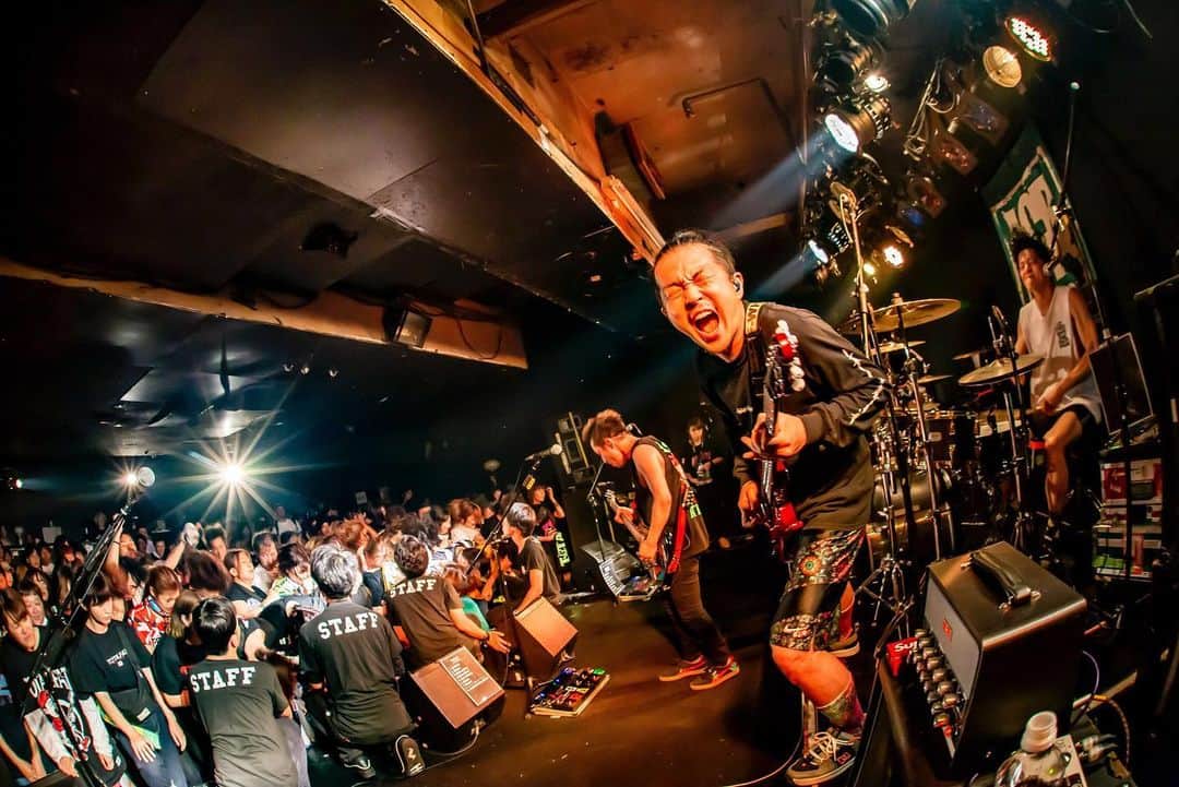 TOTALFATのインスタグラム：「ASIAN PUNK FOUNDATION vol.1 @新宿ACB ありがとうございました！！ photo by @taka_tallman」