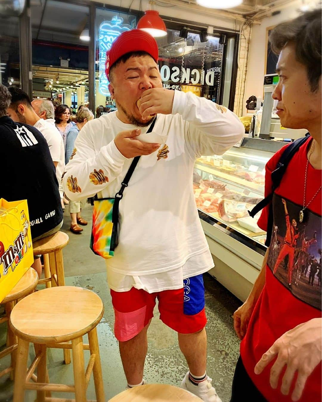 HIPPYさんのインスタグラム写真 - (HIPPYInstagram)「ビッグロブスター！ビッグスマイル！  #チェルシーマーケット  #CHELLSEAMARKET」6月27日 19時21分 - _____hippy_____