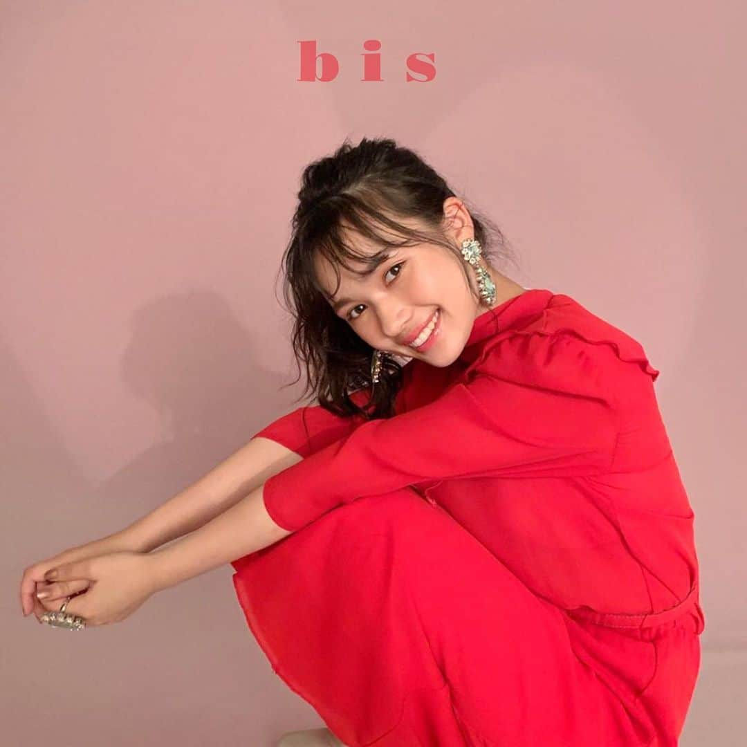 bis_web bis [ビス] のインスタグラム