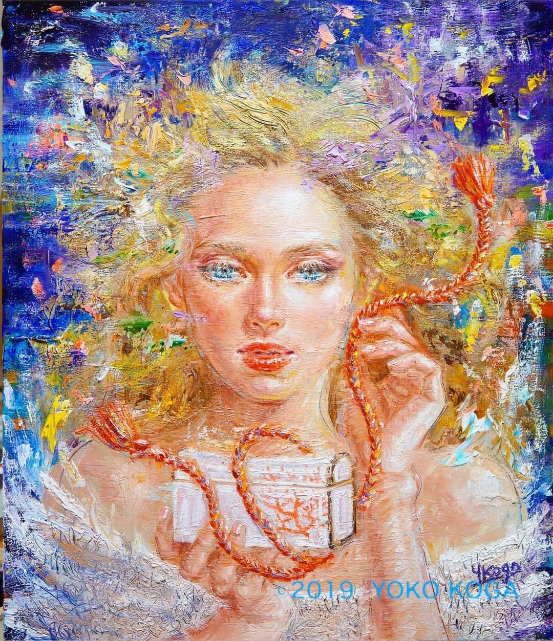 古賀陽子のインスタグラム：「“The Box” 2019, oil on canvas, 53cm×45.5cm "箱" F10号  #アート大阪 2019 From GALLERY TOMO 🔜一般公開:7月6日(土)、7日(日) @ホテルグラヴィア大阪 26階 6008号室  大阪市北区梅田 3-1-1  I’m going to take part in ART OSAKA 2019☆ @hotel_granvia_osaka  Floor: 26  Room:6008  From GALLERY TOMO  #人物画 #肖像画 #portrait #アート #絵 #gallery #ギャラリー #画家 #artist #painter #portraitartist #painting #art #artwork #油絵 #oilpainting #artstagram #instapainting #instajapan #instaart #instaartist #古賀陽子 #yokokoga #exhibition #exhibit #大阪 #個展 #アート好きな人と繋がりたい #ギャラリー巡り」
