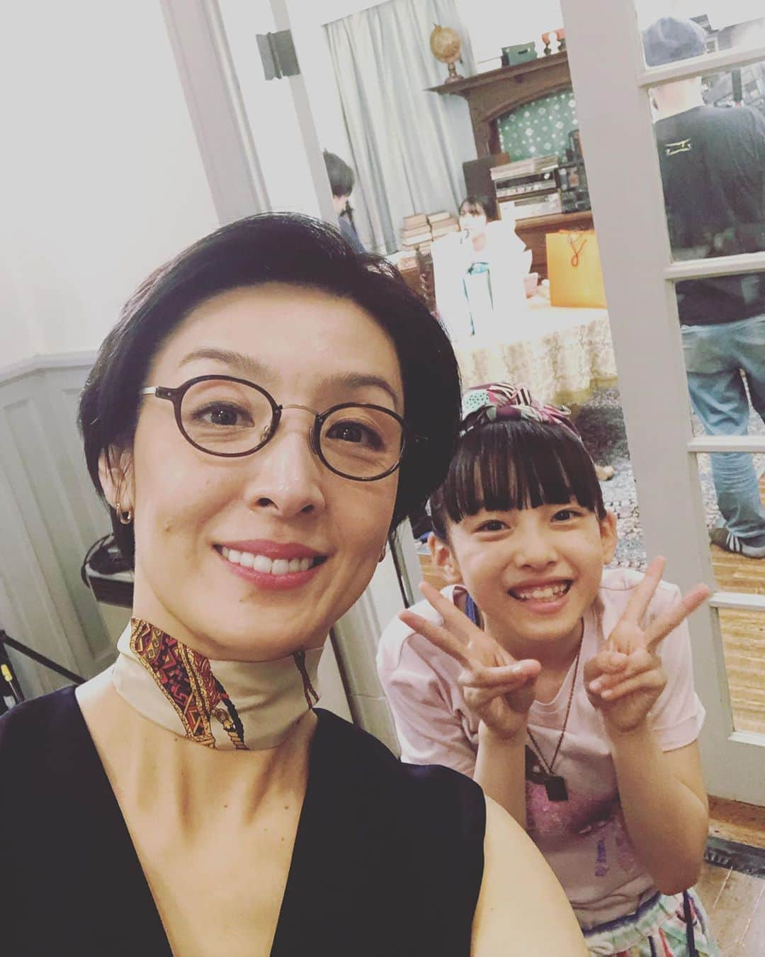 草刈民代さんのインスタグラム写真 - (草刈民代Instagram)「今日は『#ワーズハウスへようこそ 』の撮影がありました。 #住田萌乃 ちゃんと。 #草刈民代」6月27日 20時52分 - tamiyo_kusakari_official