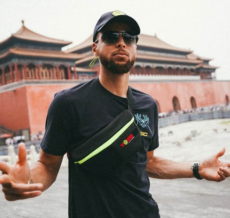 ステフィン・カリーさんのインスタグラム写真 - (ステフィン・カリーInstagram)「Beijing chronicles. Where History meets the present 🙏🏽 @underarmour @uabasketball」6月27日 21時38分 - stephencurry30