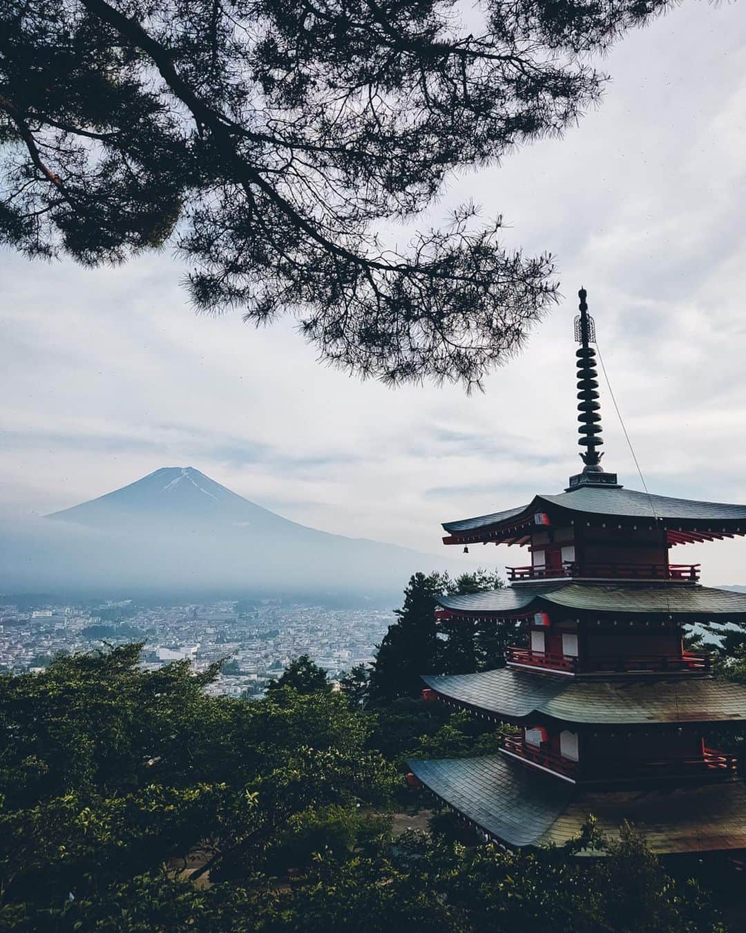 Yuma Yamashitaのインスタグラム：「Heaven Participate in OPPO Creators Awards 2019 and win up to 7500USD at @opposeebeyond #seebeyondwithoppo #OPPOReno @oppojapan」