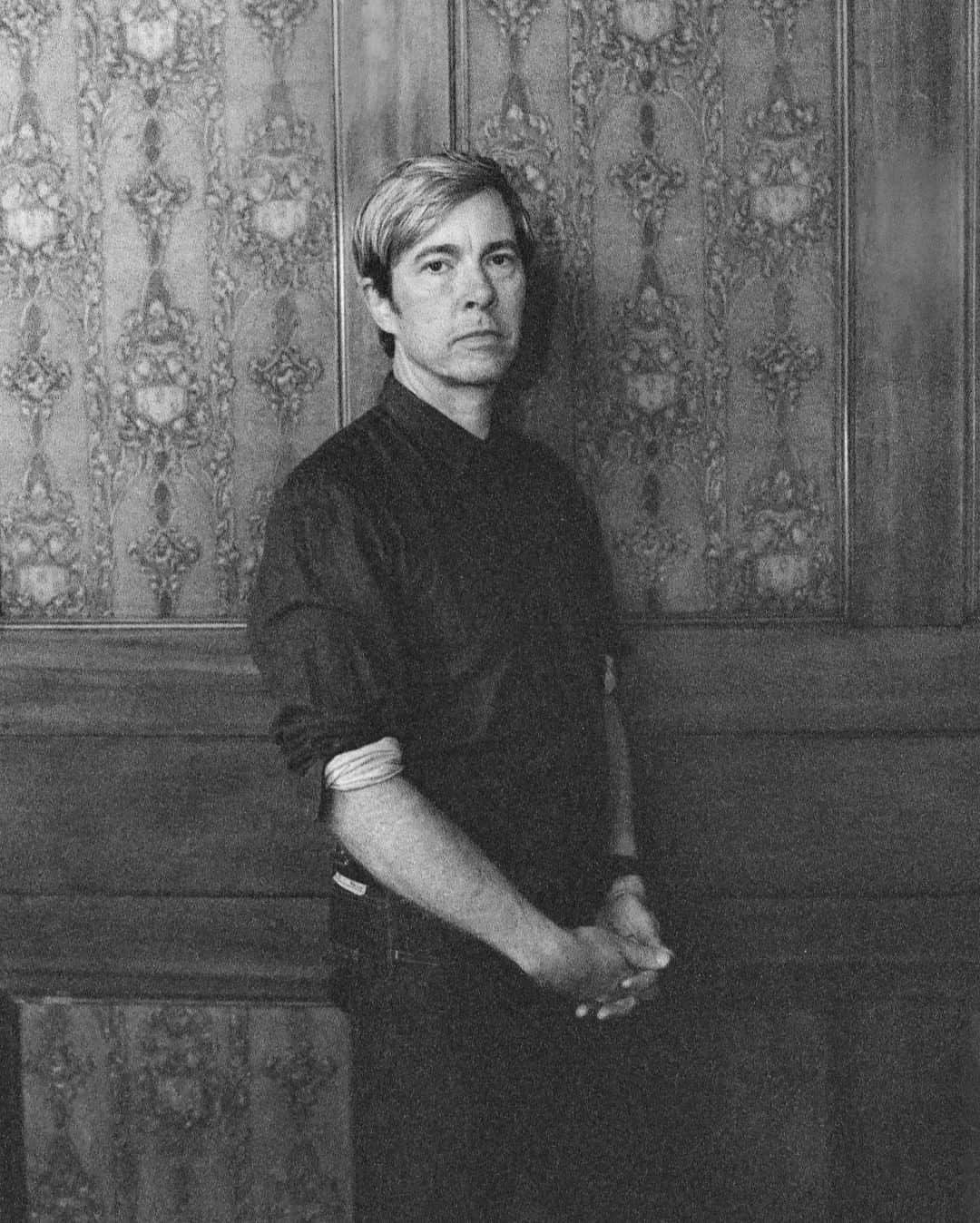 Flaunt Magazineさんのインスタグラム写真 - (Flaunt MagazineInstagram)「#BillCallahan on his relationship with nature and his lyrics: "I mean I’m really more interested in human nature than nature. But I think that they reflect each other and that’s what I see in nature. Like in that song, ‘The Orchid in the Canyon’ that’s supposed to be my wife. I think a lot of people are taking it literally and I really like the flower, but my wife is the orchid in the canyon." Catch him on tour and head to Flaunt.com to read the rest of our interview with the "Shepherd In A Sheepskin Vest."⠀⠀⠀⠀⠀⠀⠀⠀⠀ ⠀⠀⠀⠀⠀⠀⠀⠀⠀ Photographed by: @AveThirtyFour⠀⠀⠀⠀⠀⠀⠀⠀⠀ Written by: @PersianCowgirl」6月28日 8時30分 - flauntmagazine