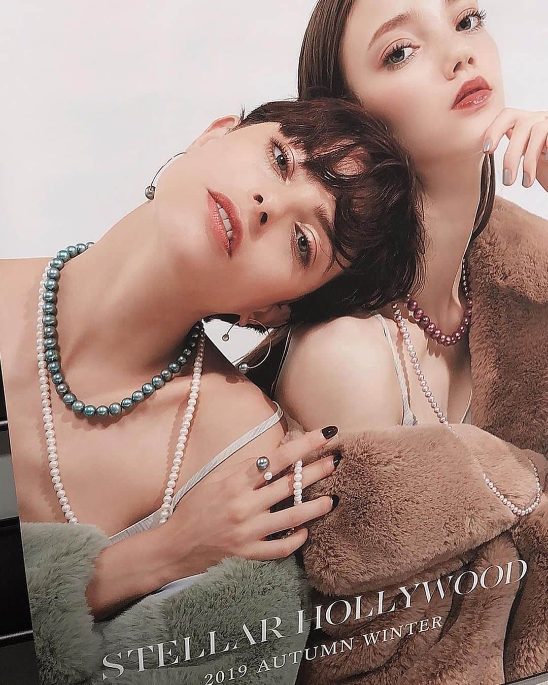 島村まみのインスタグラム：「#STELLARHOLLYWOOD  2019 Autumn/WinterEXHIBITION💍  どれも素敵でした☺️🌙❤️」