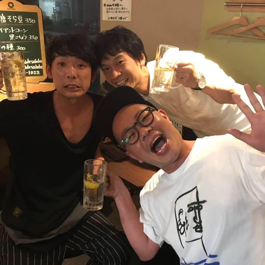 房野　史典さんのインスタグラム写真 - (房野　史典Instagram)「久しぶりに飲む。って言うのがすごくいいパターンの集まりでした。 こんなに饒舌になることなかなかありません。 いっぱいしゃべれるー^ ^」6月28日 1時47分 - bounofuminori1980