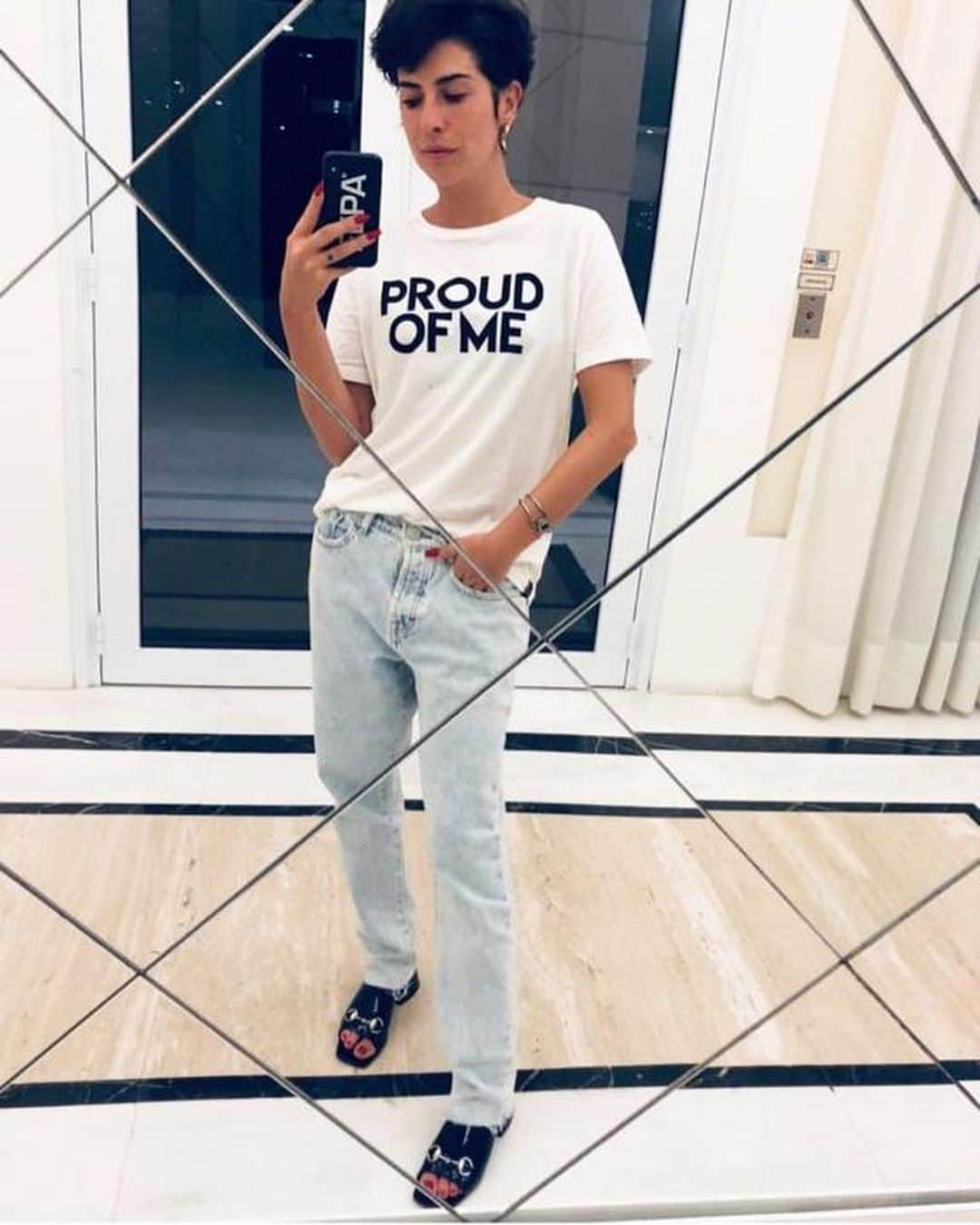 Garotas Estupidasさんのインスタグラム写真 - (Garotas EstupidasInstagram)「LAST CALL 😉 últimos dias dessas belezonas nas lojas! #ProudOfMe, jeans perfeito e tye dye das lindas não voltam não heinnn! Kkk RUN  @hering_oficial #heringecamilacoutinho SHOP ONLINE < www.hering.com.br >」6月28日 2時05分 - camilacoutinho