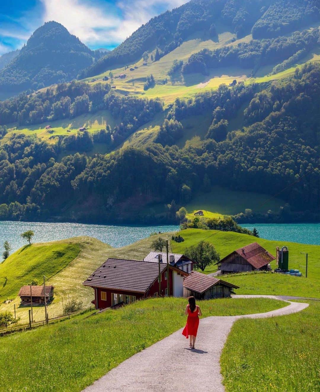 Wonderful Placesさんのインスタグラム写真 - (Wonderful PlacesInstagram)「Lungern - Switzerland ✨❤️❤️❤️✨ . Picture by ✨✨@doounias✨✨ #wonderful_places for a feature ❤️」6月28日 2時38分 - wonderful_places