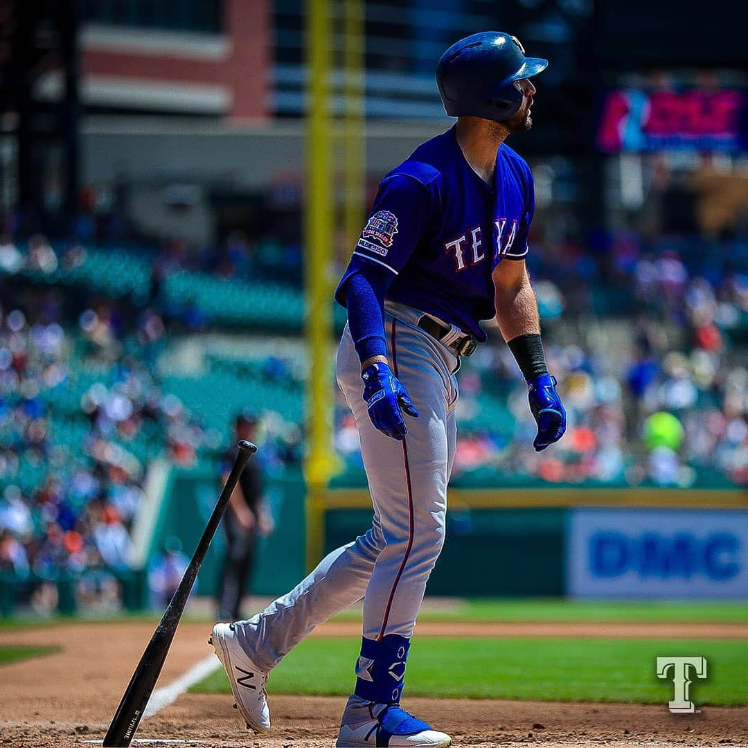 テキサス・レンジャーズさんのインスタグラム写真 - (テキサス・レンジャーズInstagram)「He’s baaaaack. Drop a 💣 below if you think he should be in the HR derby.」6月28日 3時01分 - rangers