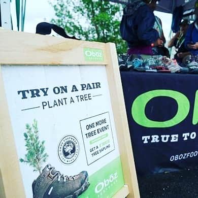 オボズさんのインスタグラム写真 - (オボズInstagram)「What are Oboz #OneMoreTree events? ⠀ ⠀ When you try on a pair of Oboz shoes, you'll receive a free tree sapling to take home and plant. Or, if you're not the gardening type, we'll give you a sticker and plant it for you with the help of our partners at @TreesForTheFuture. ⠀ ⠀ To see upcoming One More Tree events, click the link in our bio.⠀ .⠀ .⠀ .⠀ #treesforthefuture #leadtheway #dogood #planttrees」6月28日 4時10分 - obozfootwear