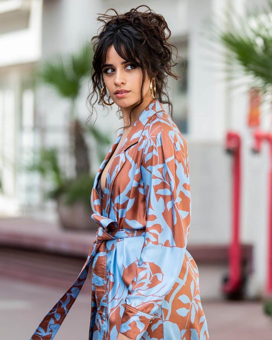 Teen Vogueさんのインスタグラム写真 - (Teen VogueInstagram)「Amid rumors of a breakup, Camila Cabello is sending a strong message to a certain faction of "hateful" fans: "You doing that really hurts me." Get the full story at the link in bio.」6月28日 4時18分 - teenvogue