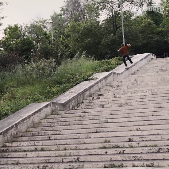 スラッシャーのインスタグラム：「CONTROL ROOM 🇮🇹 MILANO 🇮🇹 Featuring @joshmatthews_ @marksuciu & @silasbaxterneal 🎛 Now playing on the Thrasher app 📲」