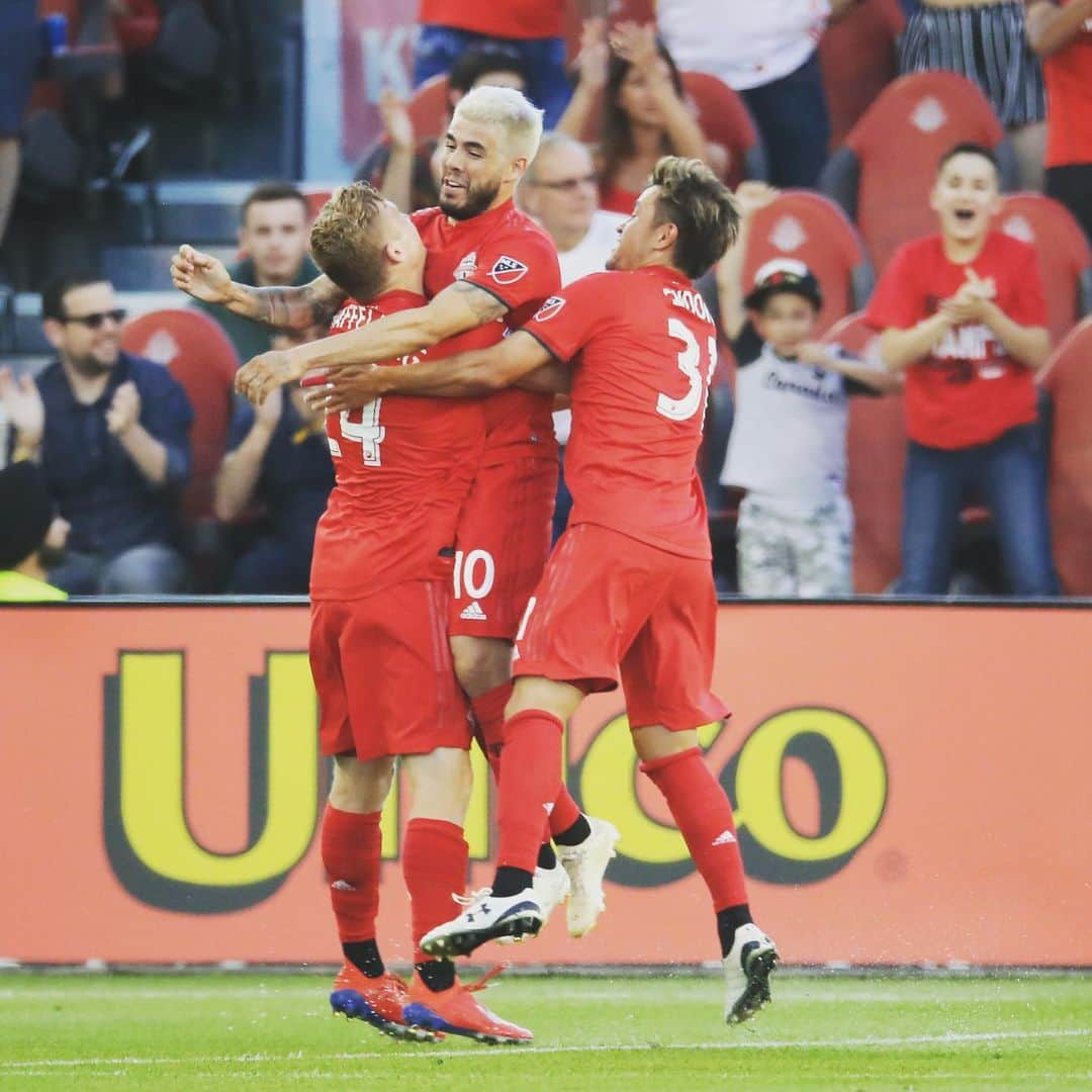 遠藤翼さんのインスタグラム写真 - (遠藤翼Instagram)「☑︎ Result of an excellent team effort 👌 ☑︎ 3 points 😍 ☑︎ Unwavering support from the fans 👏 ☑︎ Fastest goal in TFC history 😛 —————— Ready to go again on Saturday!! #TFC #Toronto #AllForOne」6月28日 4時38分 - tsubasa_endoh