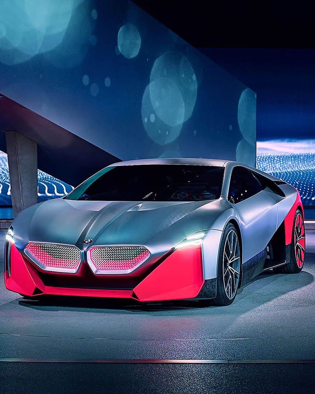 BMWさんのインスタグラム写真 - (BMWInstagram)「#NEXTGen was all about future technology, services and products. All for a purpose to introduce the possibilities of individual mobility. Celebrating the future with the BMW Vision NEXT 100, the BMW Vision M NEXT and the BMW Vision i NEXT. #BMW #VisionMNEXT #VisioniNEXT #VisionNEXT100 #BMWi」6月28日 5時01分 - bmw