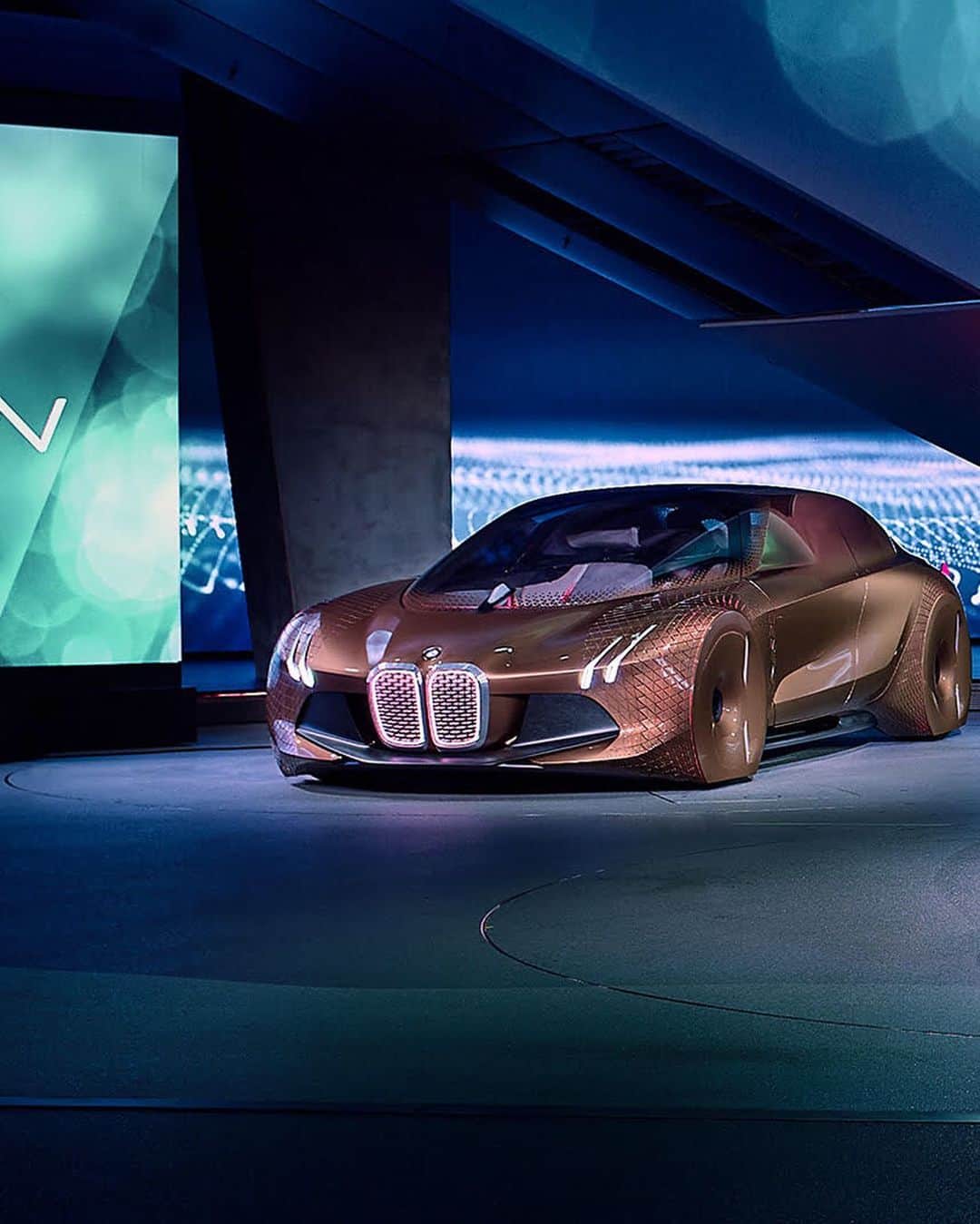 BMWのインスタグラム：「#NEXTGen was all about future technology, services and products. All for a purpose to introduce the possibilities of individual mobility. Celebrating the future with the BMW Vision NEXT 100, the BMW Vision M NEXT and the BMW Vision i NEXT. #BMW #VisionMNEXT #VisioniNEXT #VisionNEXT100 #BMWi」