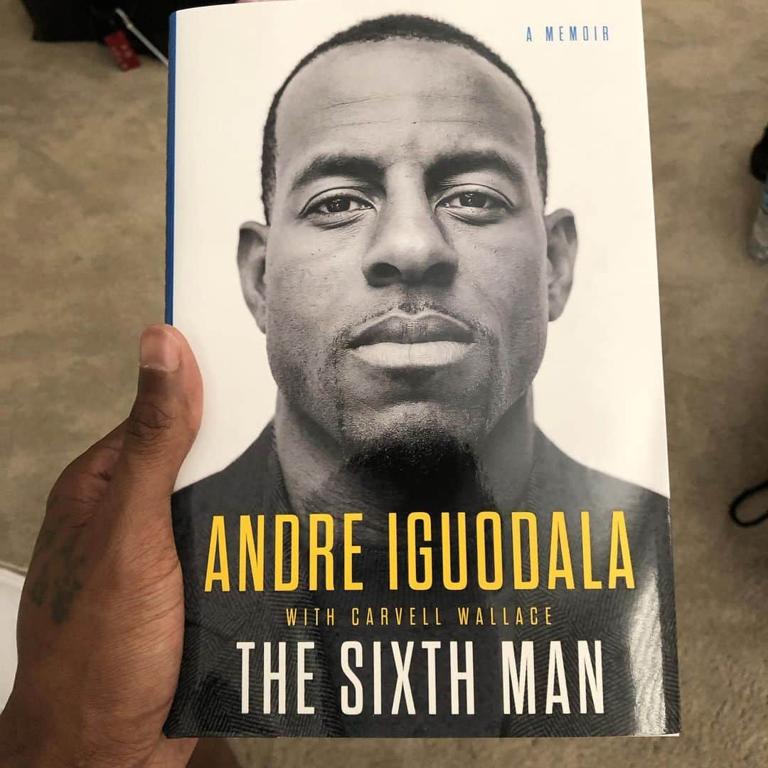 ルイス・ウィリアムスさんのインスタグラム写真 - (ルイス・ウィリアムスInstagram)「Got the last copy so u moving my brother! Congrats!! @andre」6月28日 5時51分 - louwillville