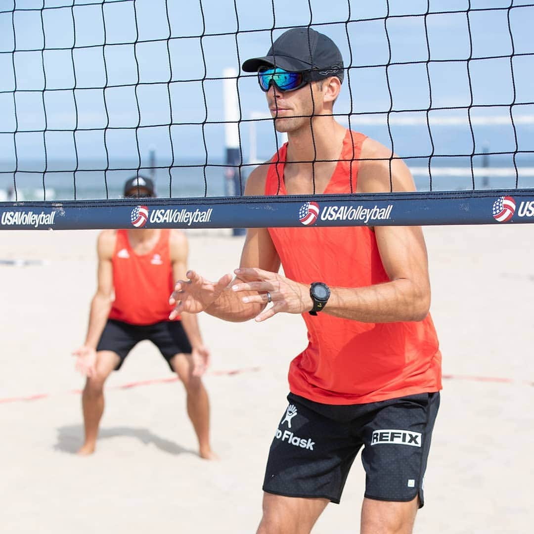 USA Volleyballさんのインスタグラム写真 - (USA VolleyballInstagram)「The WAIT is almost over for our U.S. beach teams 🇺🇲! --- First serve 🏐 at the 2019 FIVB Beach World Champs is tomorrow. NBC will have 72 hours of coverage. Details on our home page. Follow their progress at @usavbeach --- 📷 @agamephoto」6月28日 6時43分 - usavolleyball