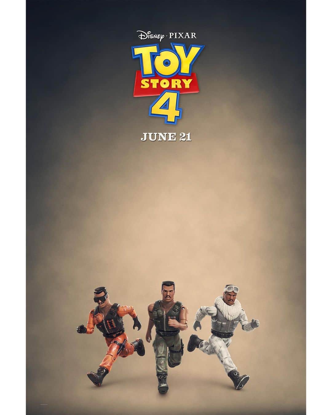 Walt Disney Studiosさんのインスタグラム写真 - (Walt Disney StudiosInstagram)「The best friends you could ever ask 4. Check out all the character posters from #ToyStory4, in theaters now.」6月28日 7時18分 - disneystudios