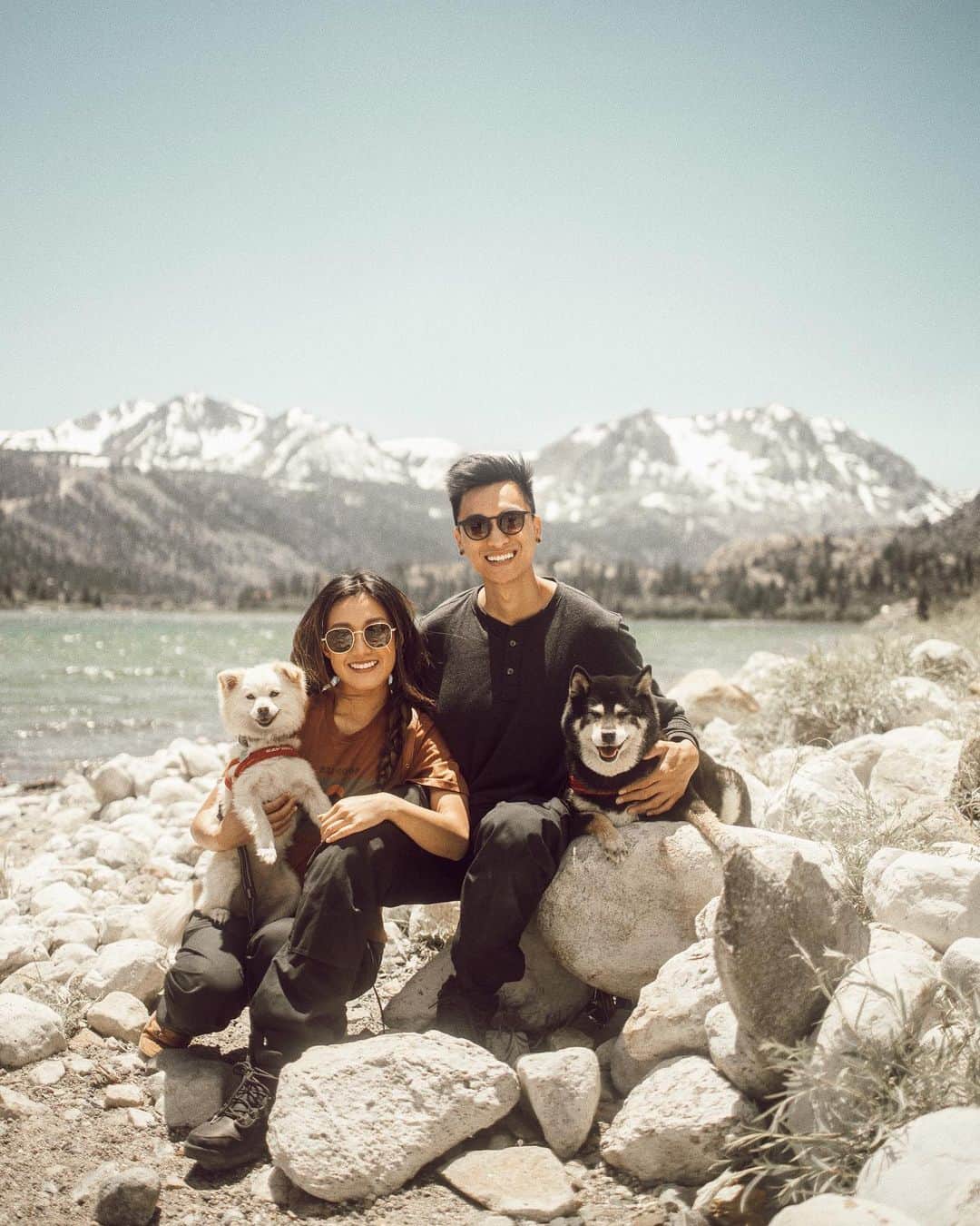 W E Y L I Eのインスタグラム：「My favorite adventure buddies ❤️ (missing Money for this trip- she stayed home with my parents) We originally planned a 3 day backpacking trip in Mammoth Lakes, but did not end up going because of the snow and road closure. Instead, we car camped and still had so much fun ❤️ I have major withdrawals after every camping trip, I immediately start planning the next one when I get home 😂 June Lake was so special and I’ll always hold on to these memories with my friends 🏔 Also, swipe to see Michi with the biggest smile on her face! 😝」