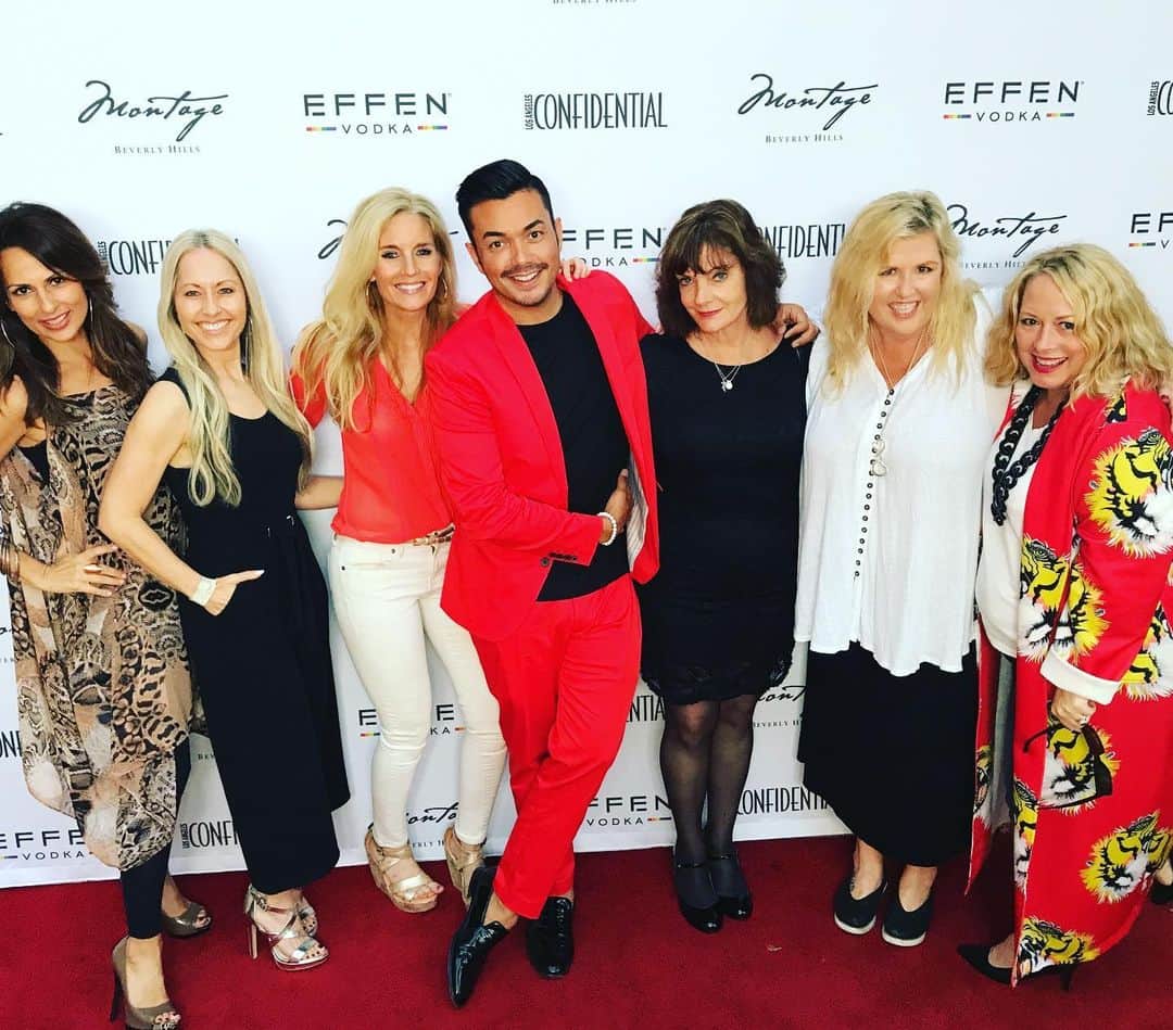 アンソニー・ラモスのインスタグラム：「Look at all of the amazing women in my life! ❤️」