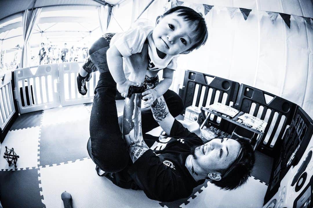 MAH さんのインスタグラム写真 - (MAH Instagram)「me as a father.  #DPF2019」6月28日 17時48分 - mahfromsim