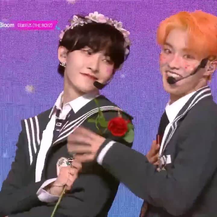 のインスタグラム：「So cute💘💘🥺 _ _ 190628 Music Bank | Bloom Bloom 《 #theboyz#더보이즈#활#hwall#heohyunjoon #hyunjoon #theboyzhwall#tbz#hwalltheboyz#허현준 》」