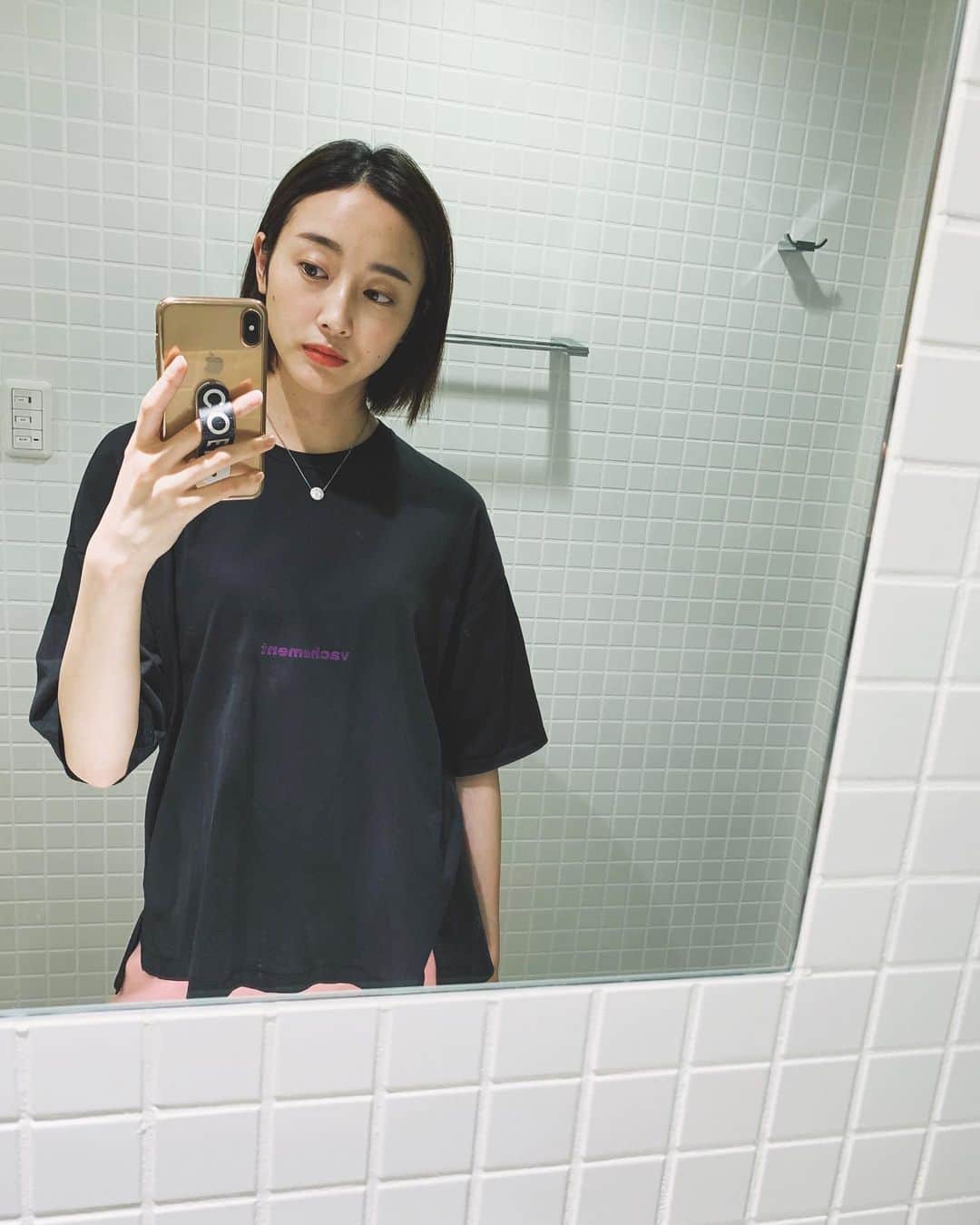 泉見祐希のインスタグラム：「🙃」