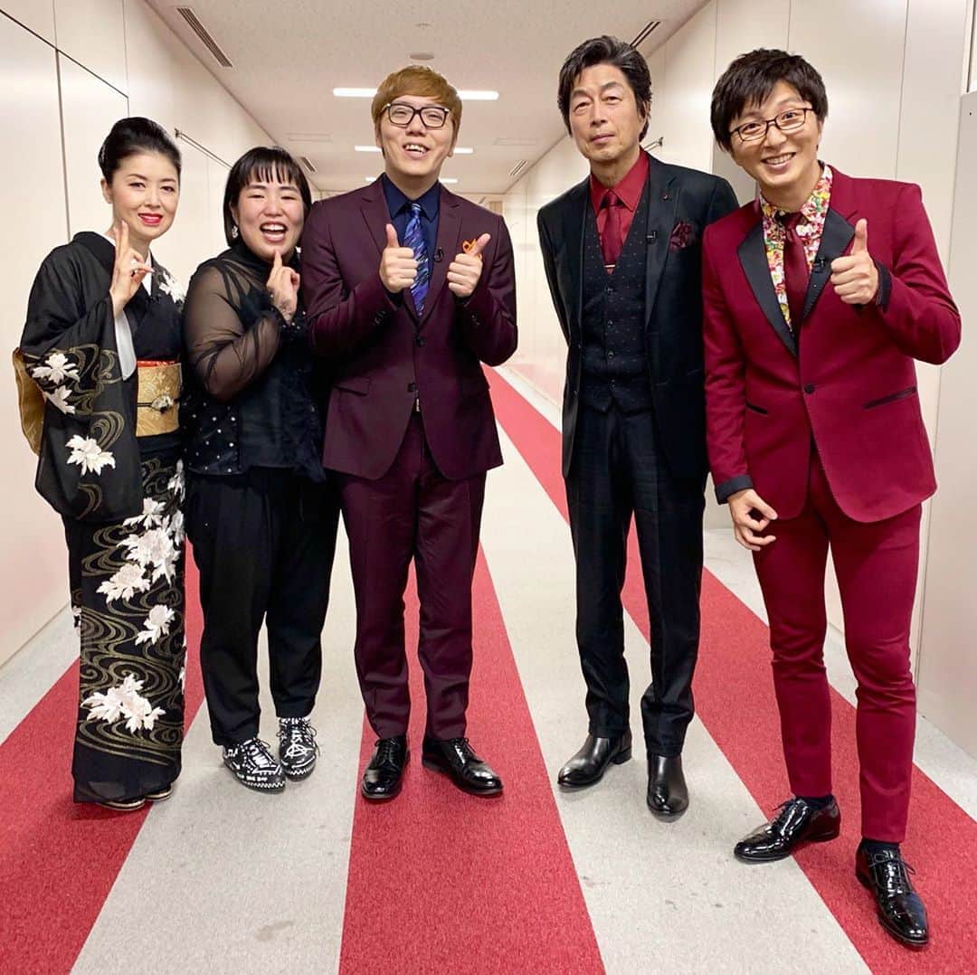 HIKAKINのインスタグラム：「‪『ハモネプ2019』にゲスト審査員でわたくしヒカキン出演しました！😎🎉🎵‬ ‪#ハモネプ‬ ‪#ヒカキン‬」